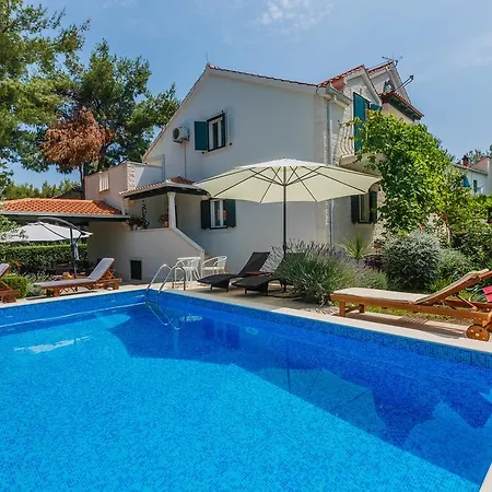 Ferienhaus Kamenica *